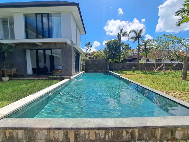Villa photo
