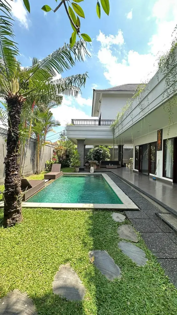 Villa photo