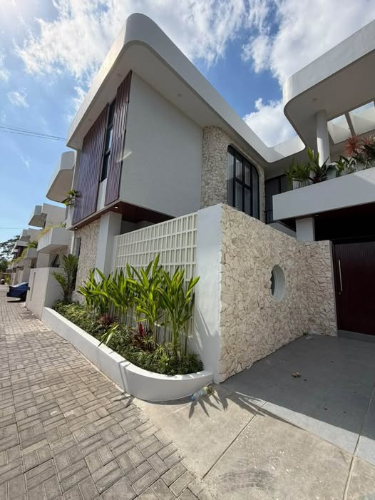 Villa photo