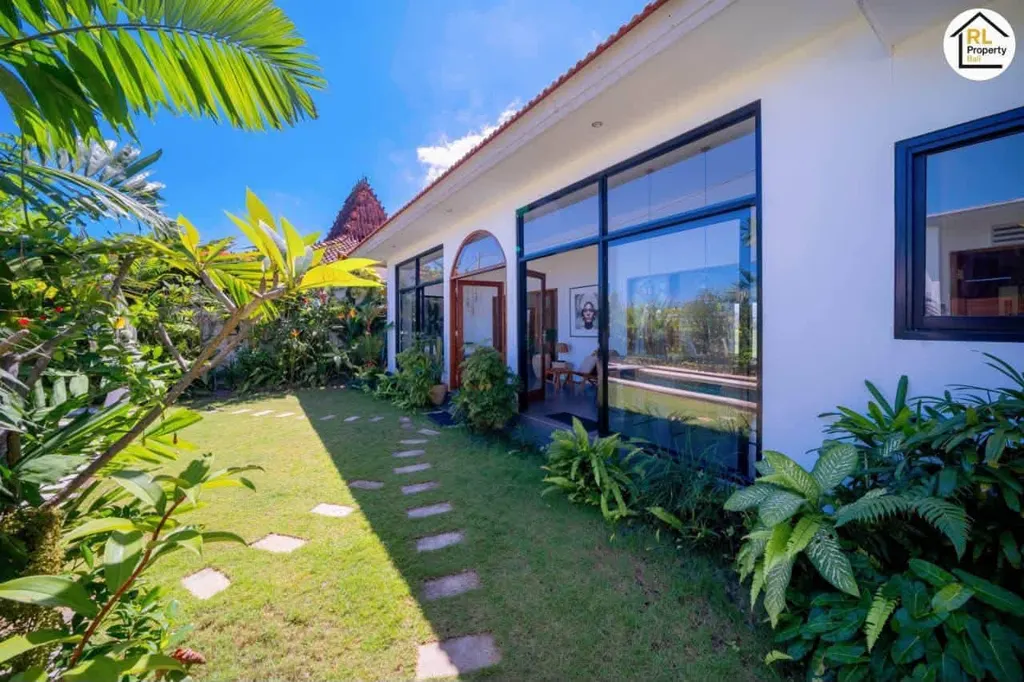 Villa photo