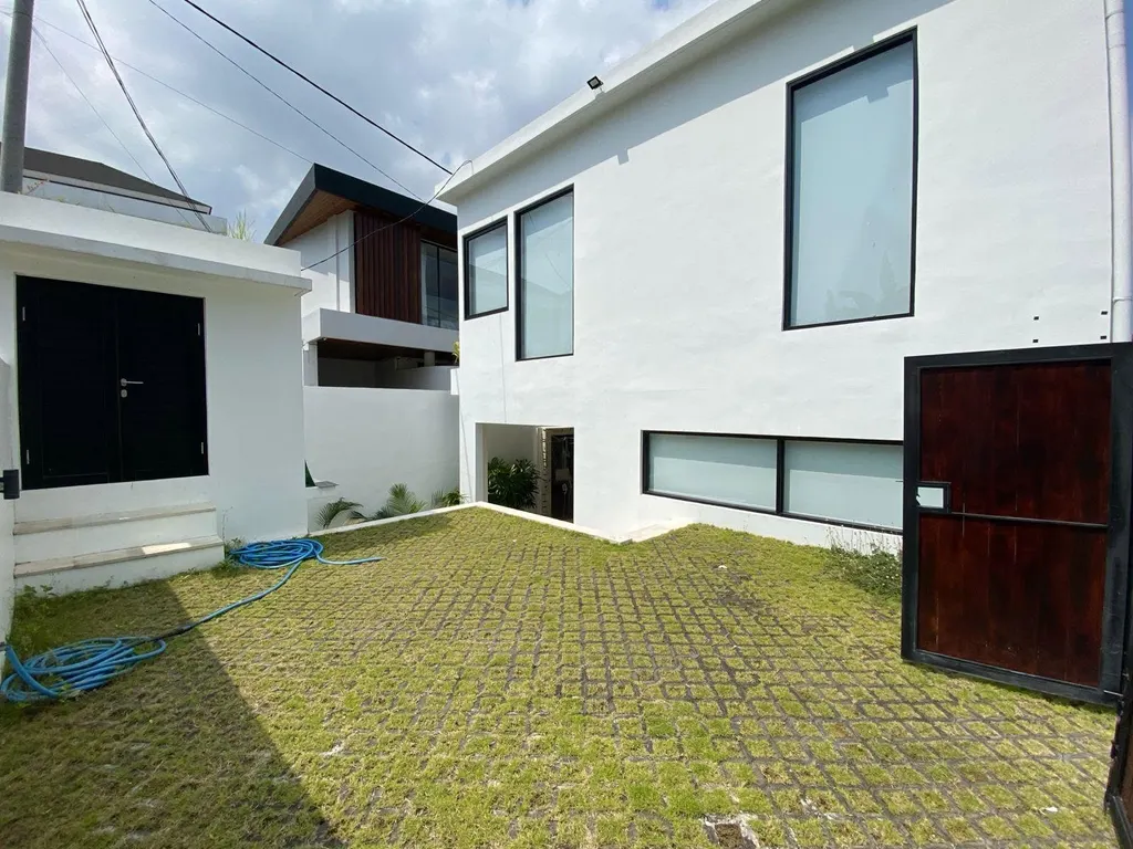 Villa photo