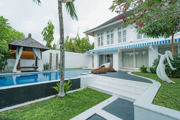 Villa photo