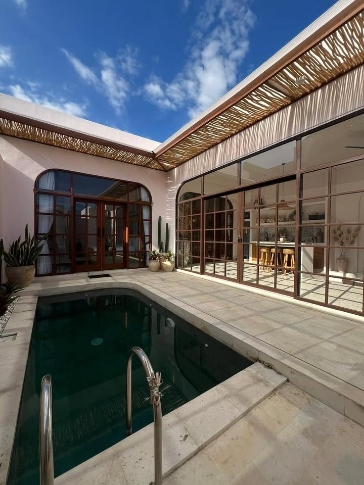 Villa photo