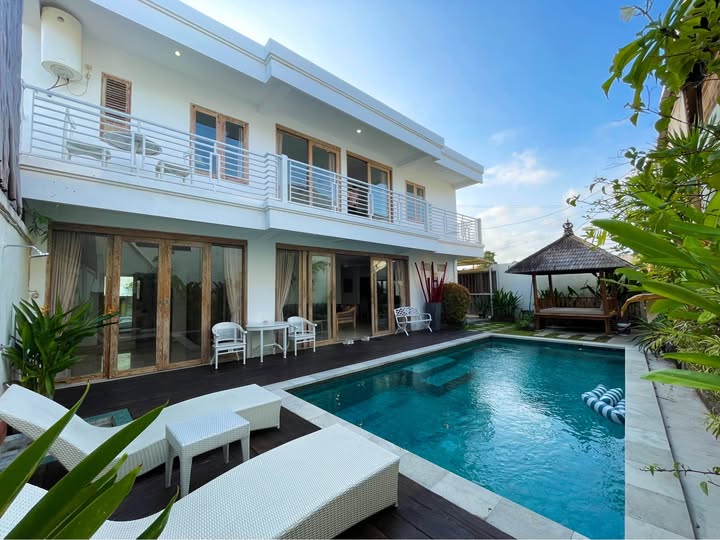 Villa photo