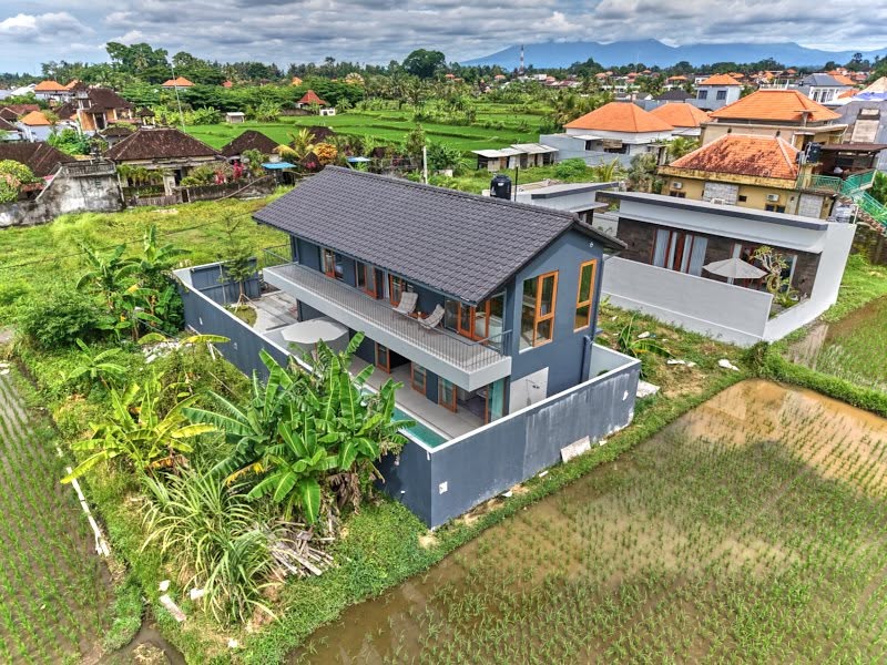 Villa photo