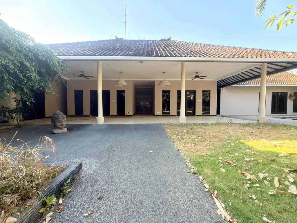 Villa photo