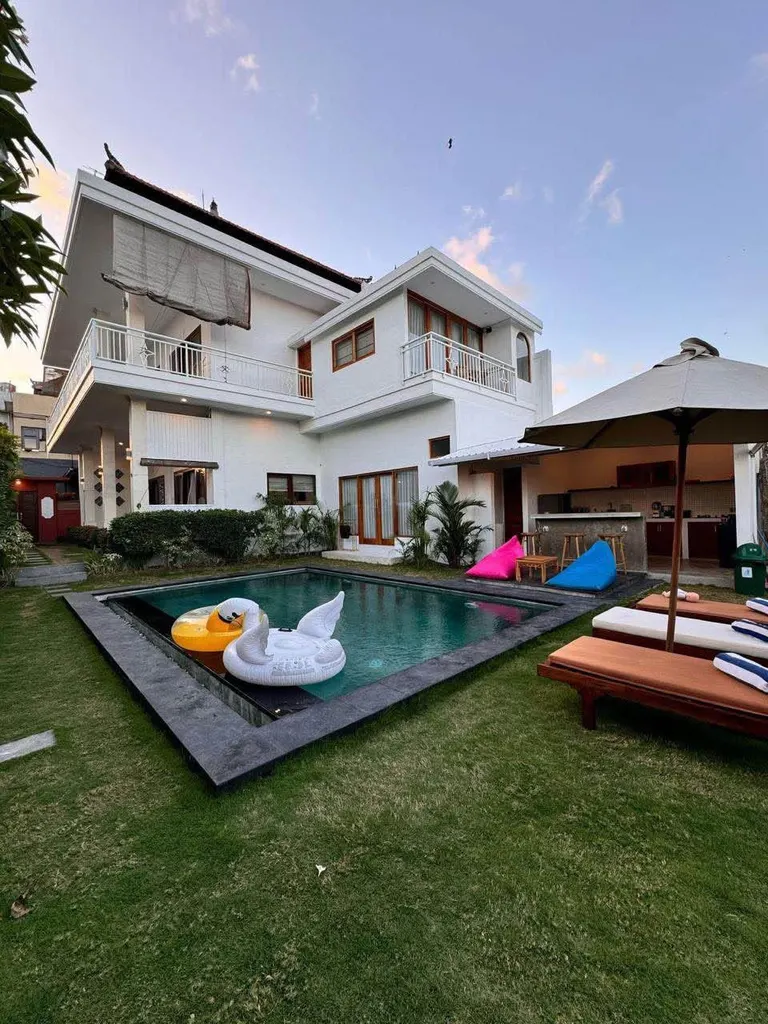 Villa photo