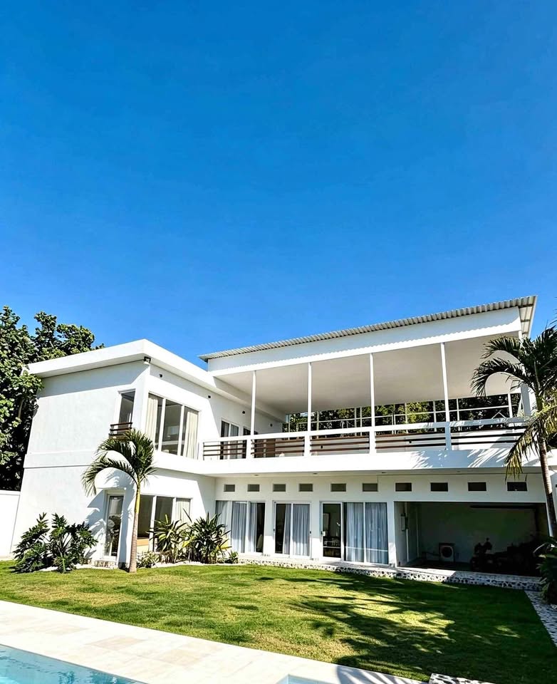 Villa photo