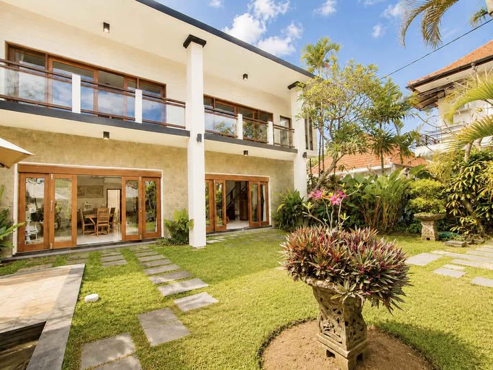 Villa photo