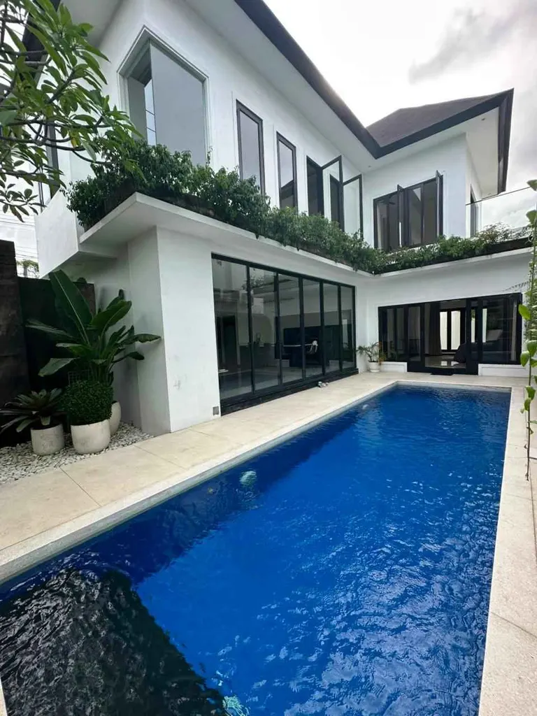 Villa photo